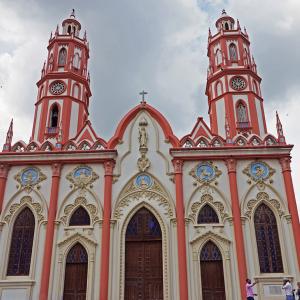 Iglesias y Capillas de Barranquilla - Iglesia San Nicolás vista completa