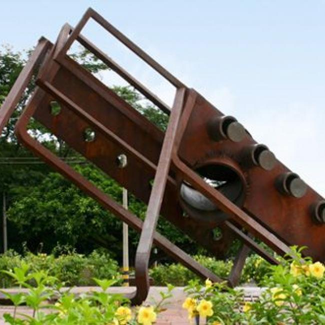 Pedazo de acordeón Monument